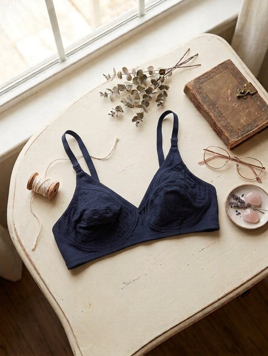 Chikankari Cotton Bra in Pakistan – Safaa.pk