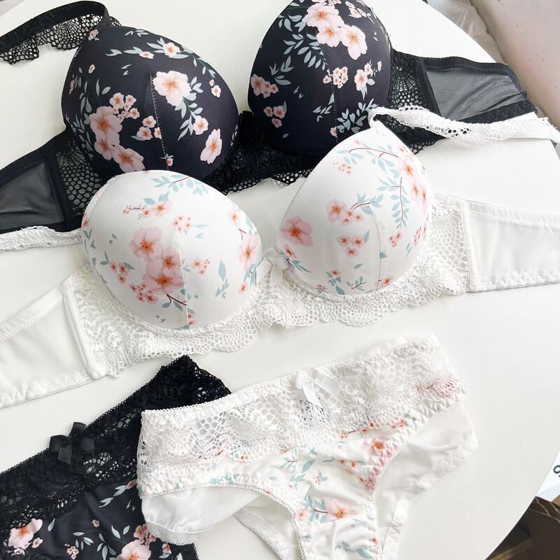 Stylish Floral Design Padded Push-Up Lingerie Set (SPBS 15)