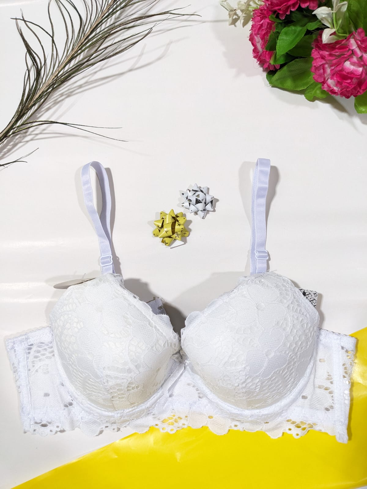 Sophisticated padded lace bra design (SPB 0051)