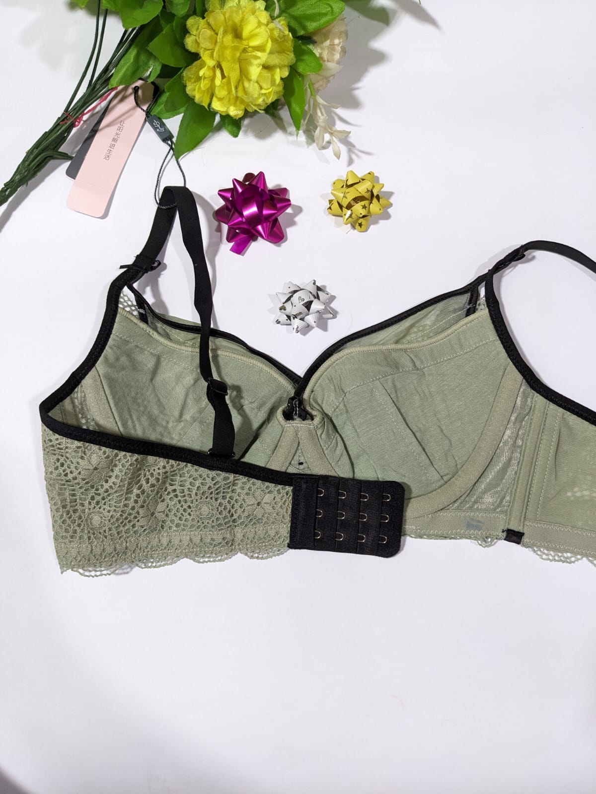 Comfort-fit bra with airy net fabric and light padding (SPB 0084)