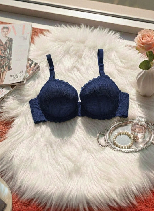 Lacy Chic Padded Bra – Soft Lace Comfort & Lift