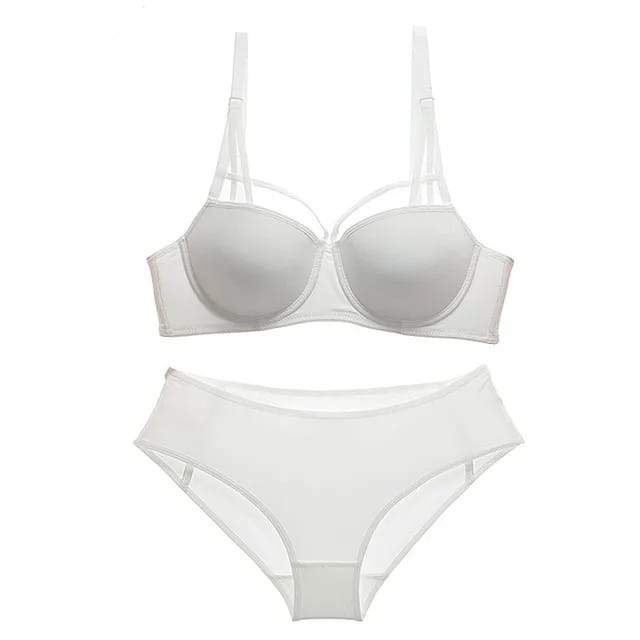 Luxury Glossy Foam Bra & Panty Set in Pakistan – Safaa.pk