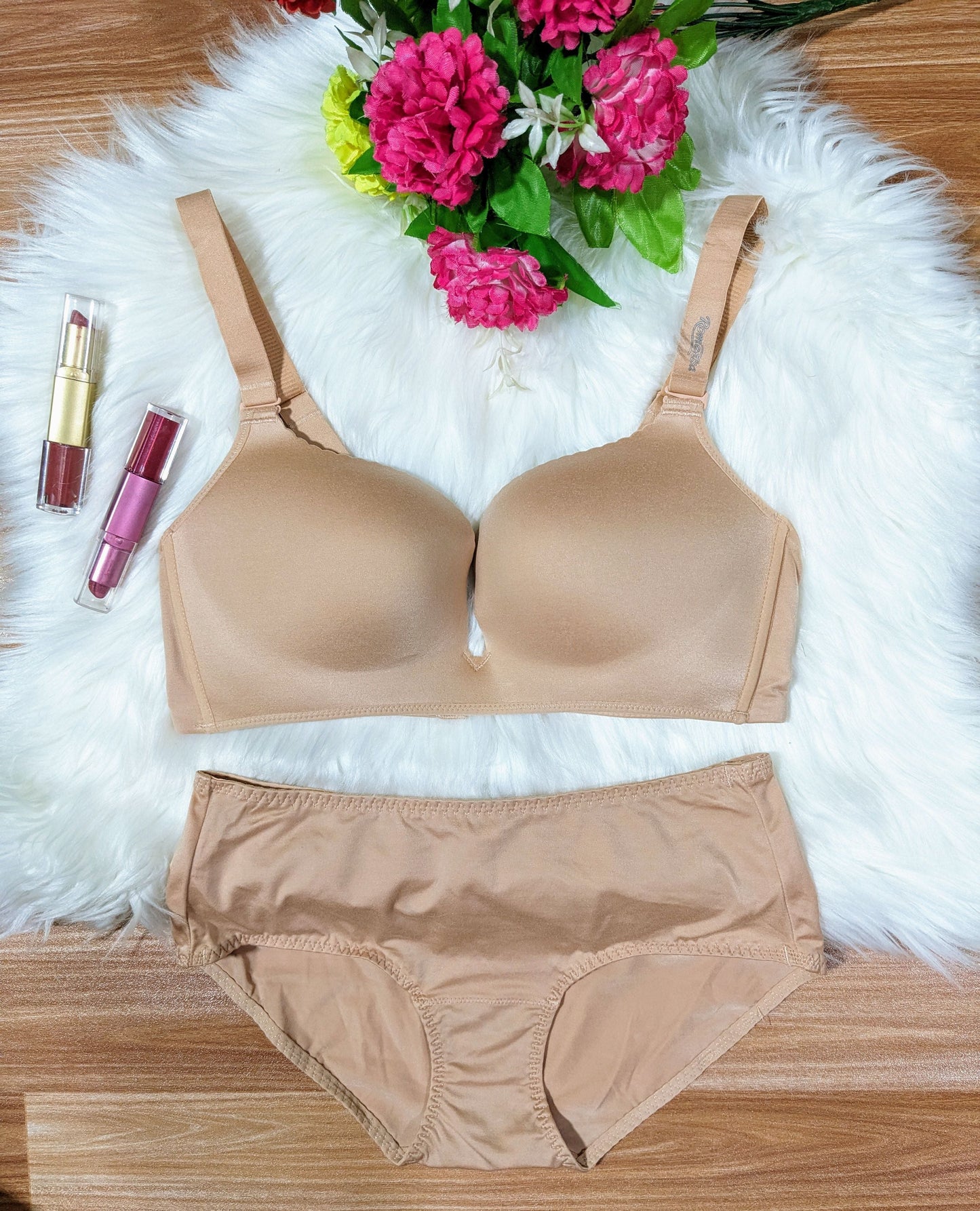 Simple Soft Comfortable Padded Bra Set (DPBS 0029)