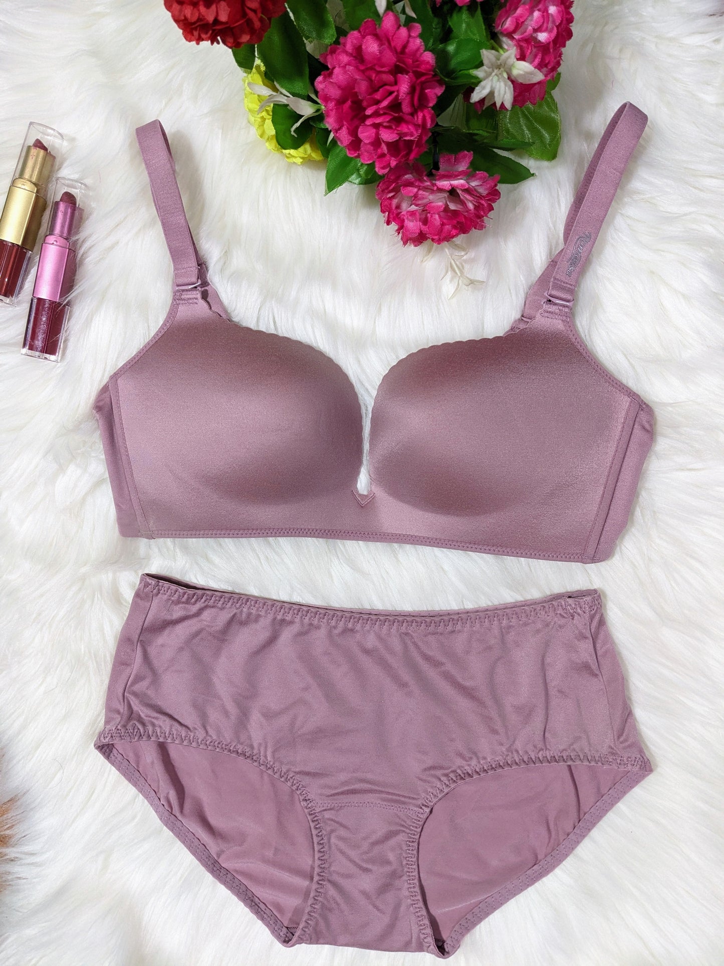 Simple Soft Comfortable Padded Bra Set (DPBS 0029)