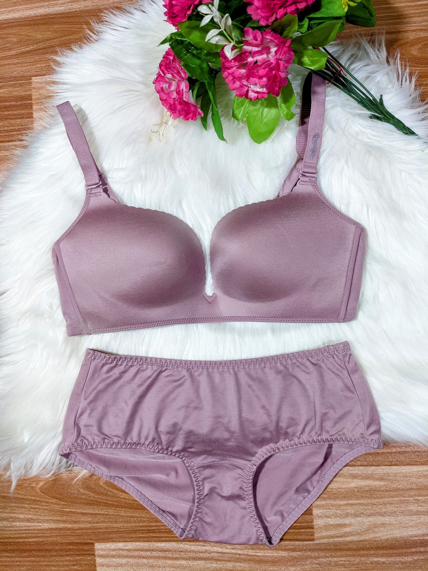 Simple Soft Comfortable Padded Bra Set (DPBS 0029)
