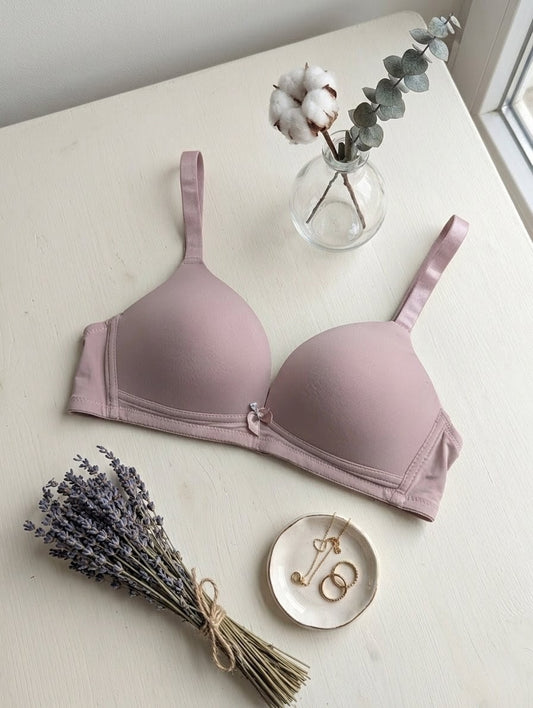 Seamless T-Shirt Padded Bra in Pakistan – Safaa.pk
