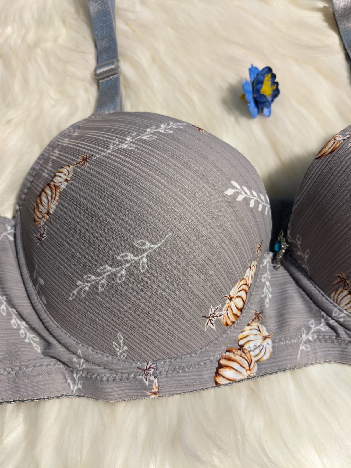 Unique Printed Padded Push-up Bra (spb 19)