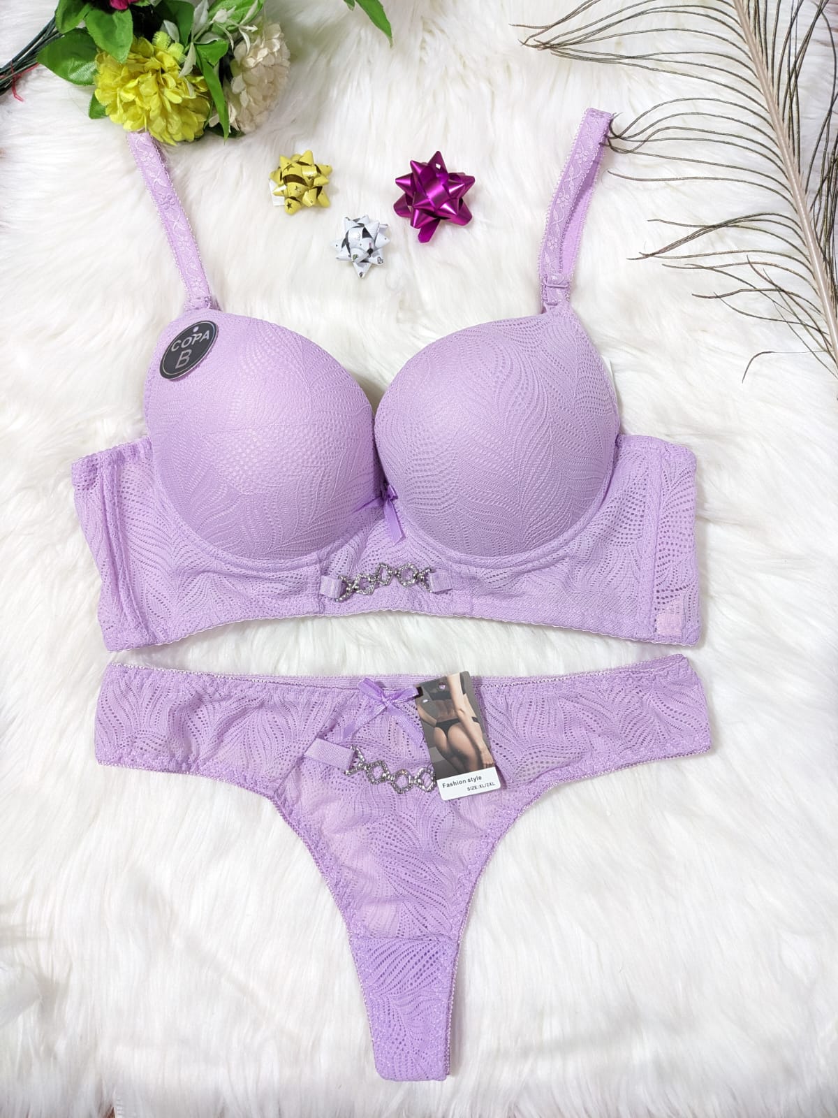 Chain-embellished single-padded bra (SPBS 0067)