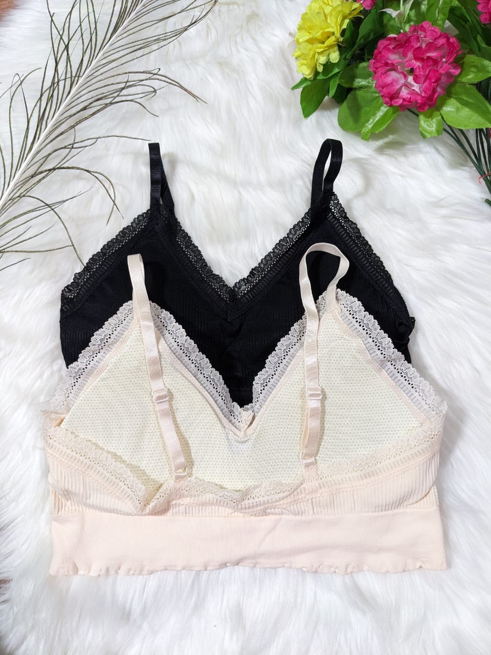 Relaxed Fit Stretchable Blouse for All-Day Wear