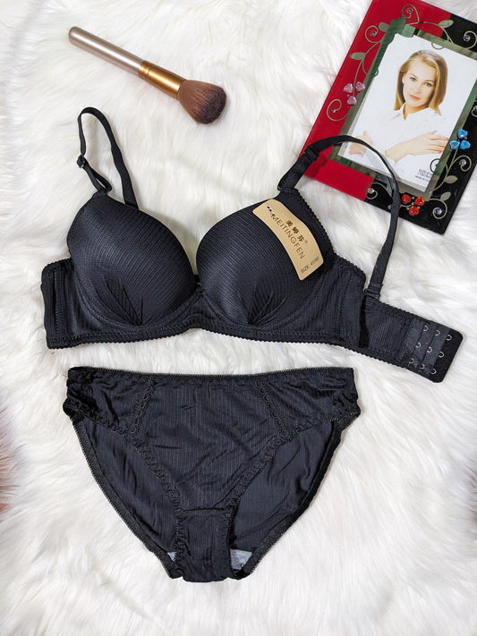 Bridal Soft Padded Dotted Design Set