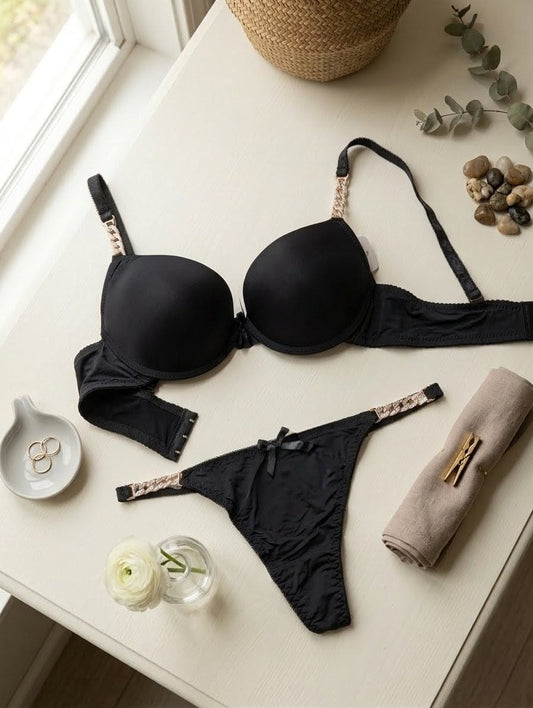 Chain Design Padded Bra Set in Pakistan – Safaa.pk