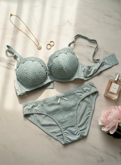 Comfort fit double padded push up bra set in Pakistan – Safaa.pk