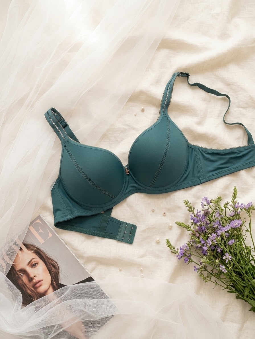 Contour Seam Padded Underwire Bra in Pakistan – Safaa.pk