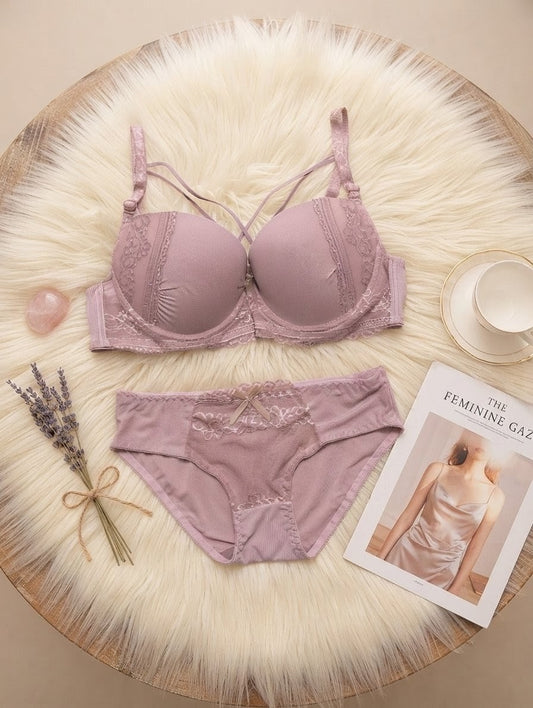 Criss-Cross Floral Lace Push-Up Bra Set in Pakistan – Safaa.pk