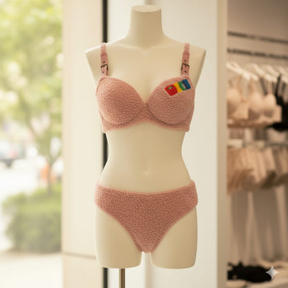 Cute_Faux_Fur_Sexy_Bra_Panty_Set_Perfect_for_Brides_5