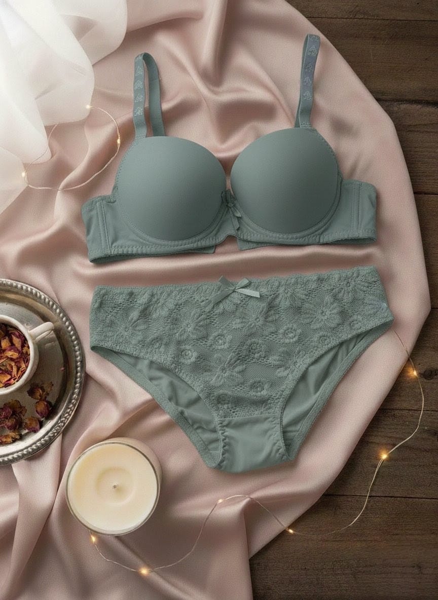 Double padded bra set in Pakistan – Safaa.pk