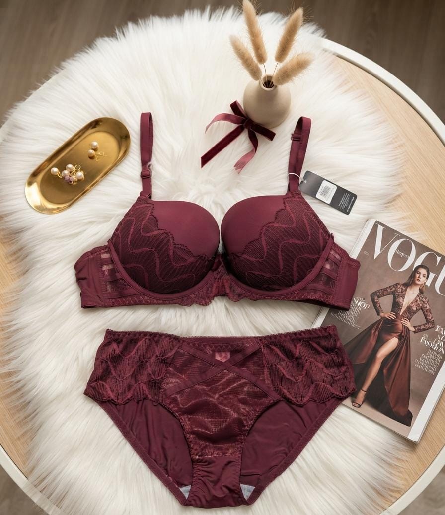 Embroidered Lace Lingerie Set in Pakistan – Safaa.pk