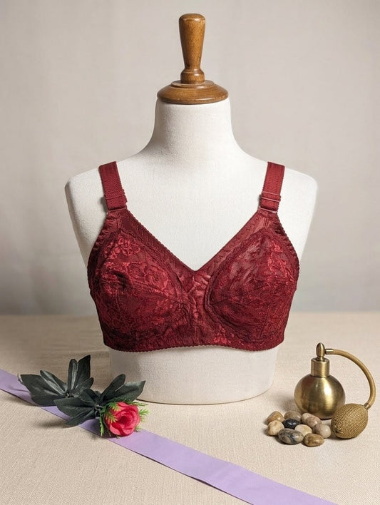 Experience summer comfort with a high-quality cotton Doreen bra