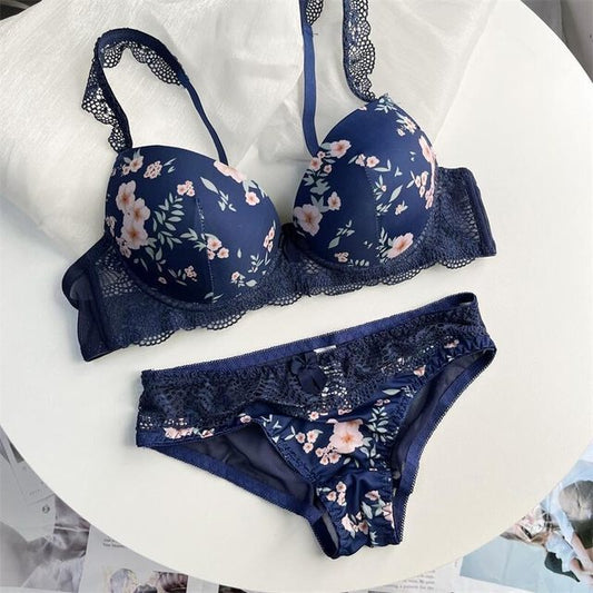 Stylish Floral Design Padded Push-Up Lingerie Set (SPBS 15)