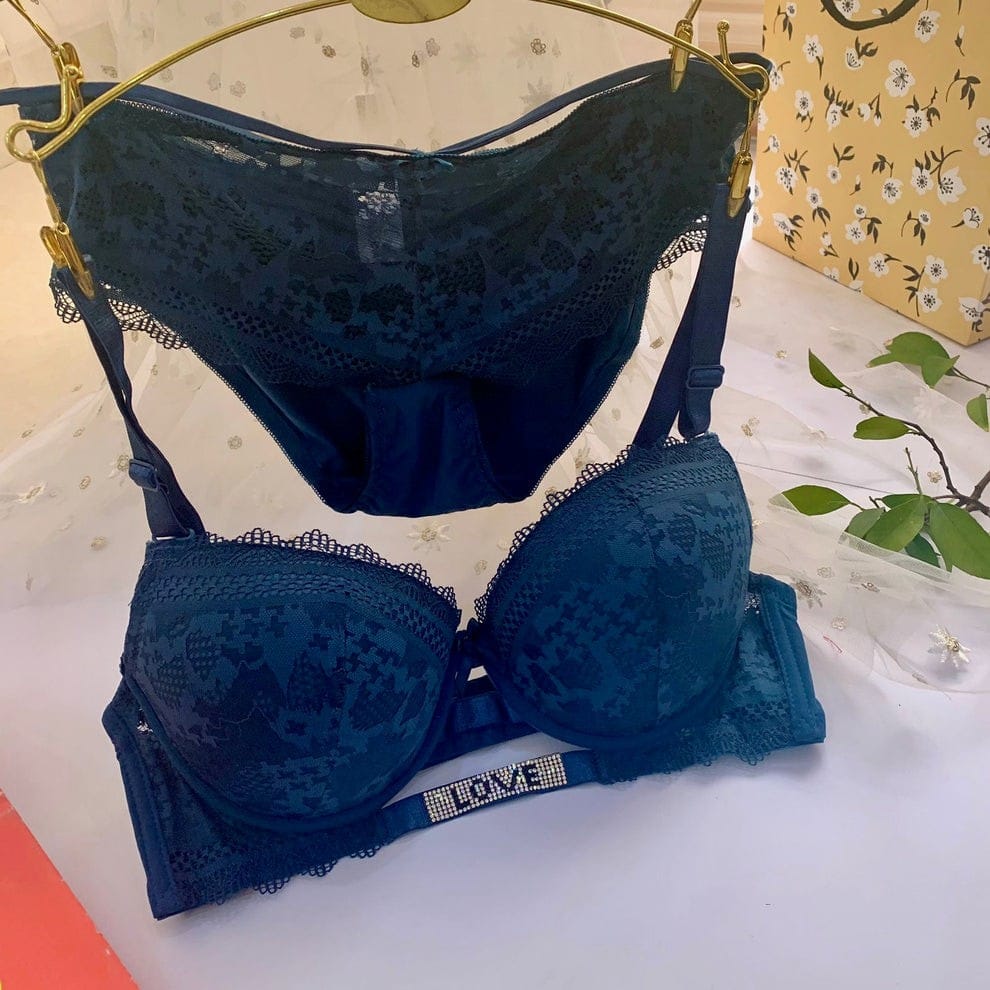 Imported Fancy Bridal Bra Set (SPBS 0075)