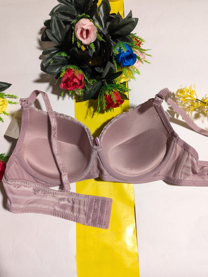 Soft Seamless Push-Up Bra – Support Meets Elegance (DPB 098)