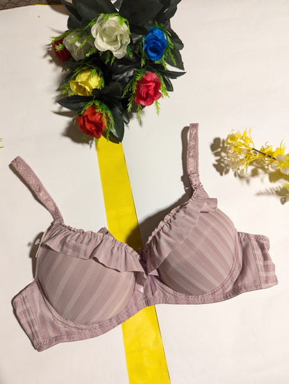 Soft Seamless Push-Up Bra – Support Meets Elegance (DPB 098)