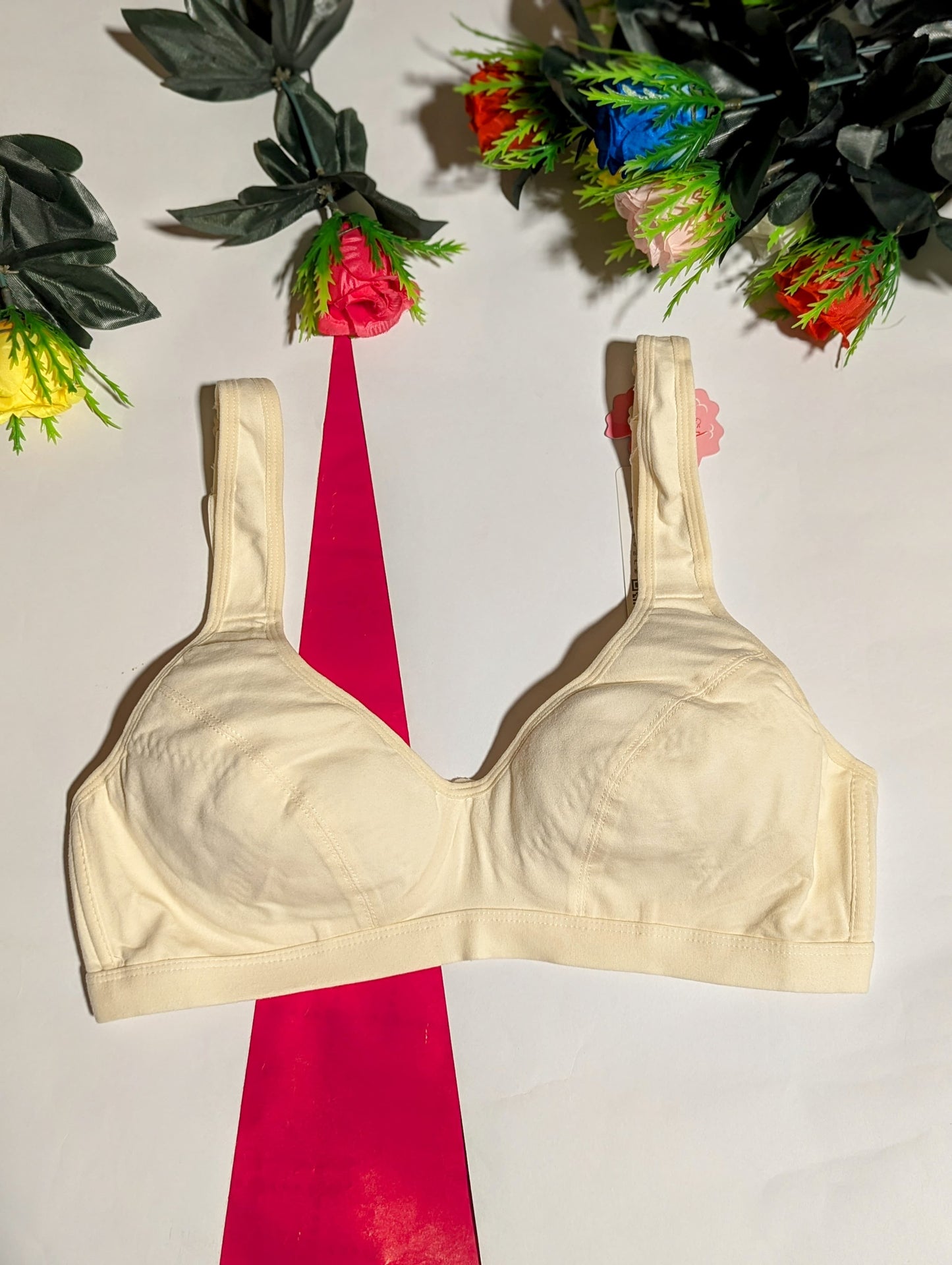 Feel the Breeze: Best Light Padded Bras to Beat the Summer Heat (LPB 1)