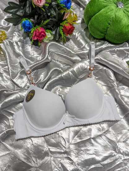 Luxurious Bra with Fashion-Forward Strap Detailing (SPB 101)