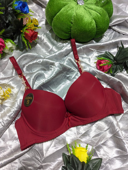 Luxurious Bra with Fashion-Forward Strap Detailing (SPB 101)