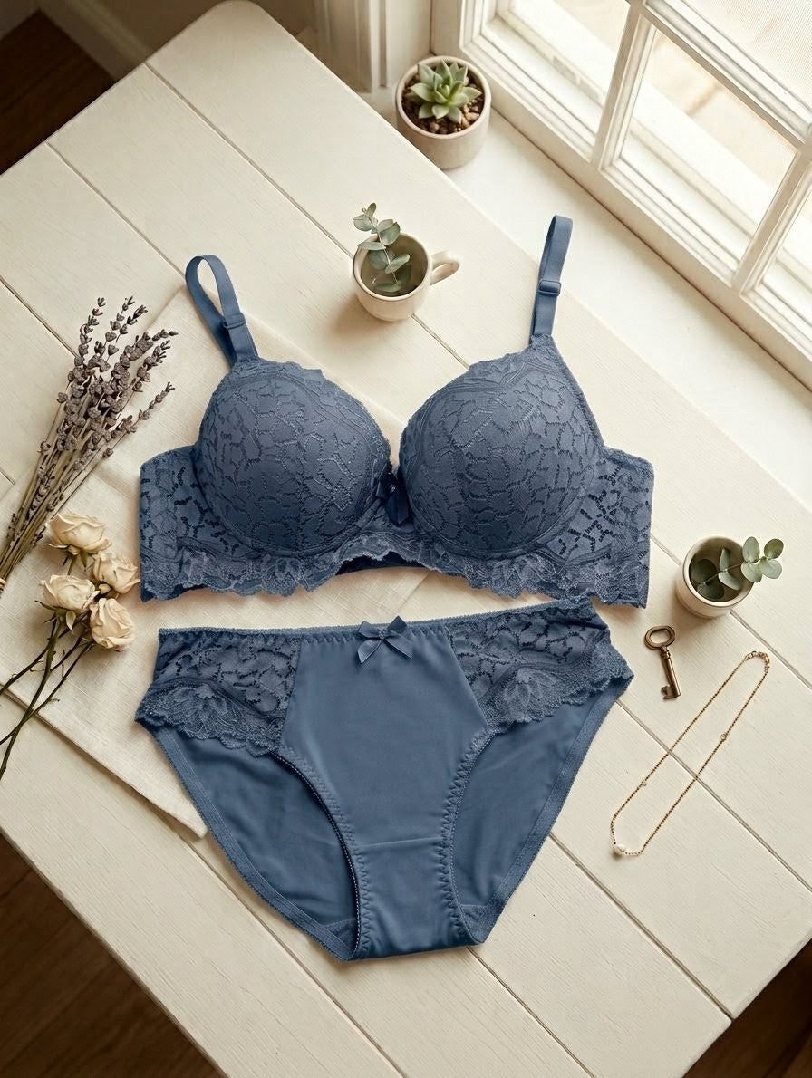 Lace Padded Underwire Bra Set in Pakistan – Safaa.pk