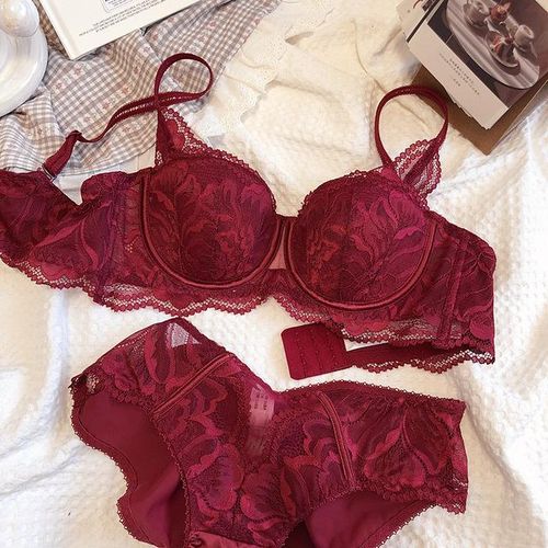 Lace Half Cup Foam Bra Set in Pakistan – Safaa.pk