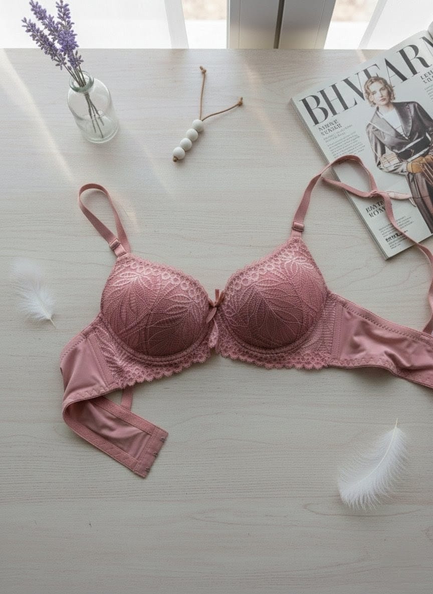 Lacy Leaf Padded Bra in Pakistan – Safaa.pk