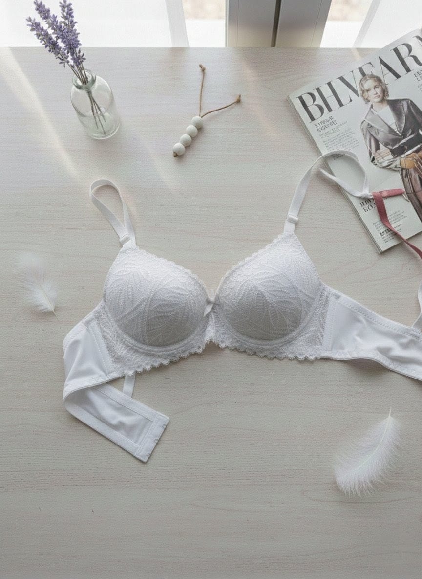 Lacy Leaf Padded Bra in Pakistan – Safaa.pk