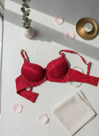 Lacy Leaf Padded Bra in Pakistan – Safaa.pk