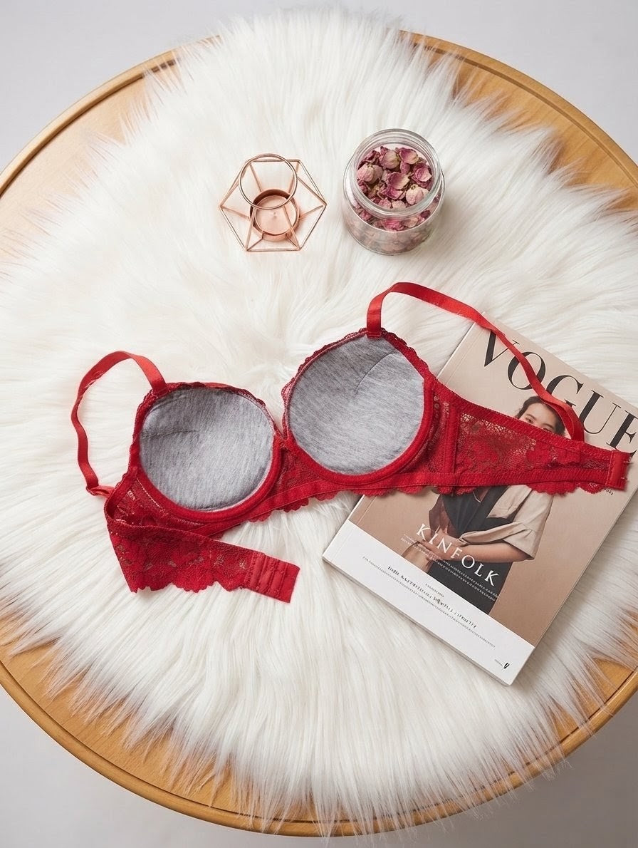 Lacy floral push-up bra in Pakistan – Safaa.pk