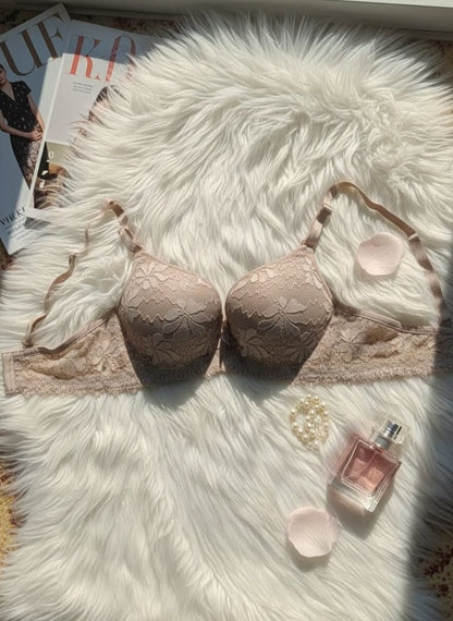 Lacy floral push-up bra in Pakistan – Safaa.pk