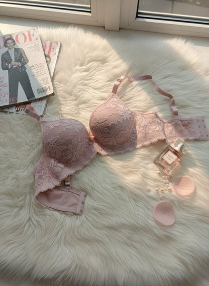 Lacy floral push-up bra in Pakistan – Safaa.pk