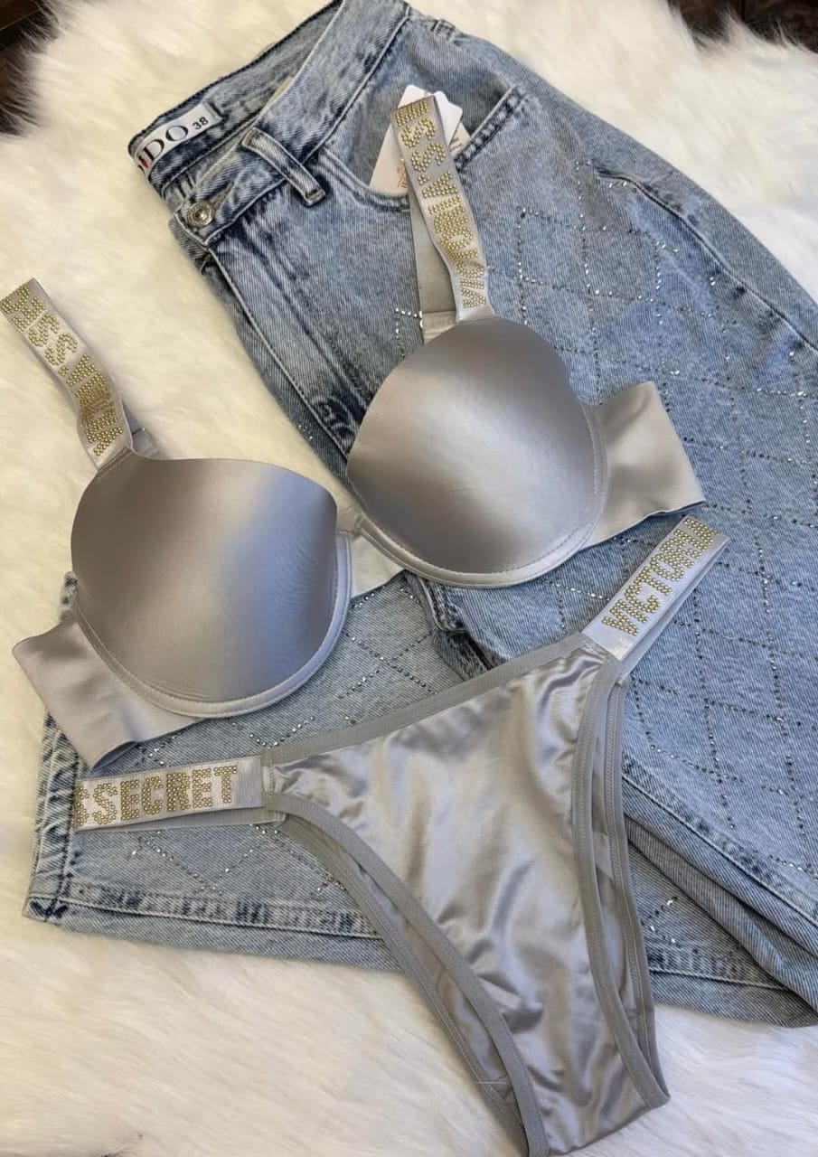 Light Bra Set with Pearl Embellishment – Summer Essential
