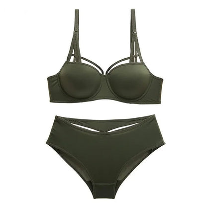 Luxury Glossy Foam Bra & Panty Set in Pakistan – Safaa.pk