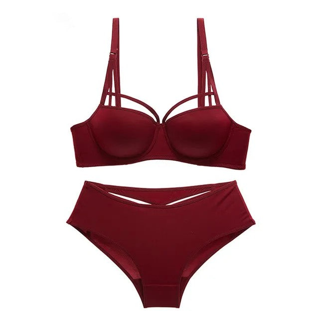 Luxury Glossy Foam Bra & Panty Set in Pakistan – Safaa.pk