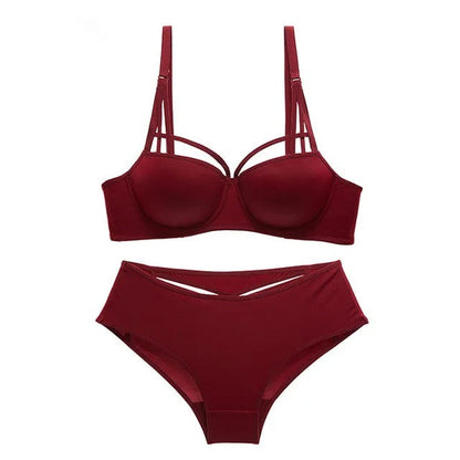 Luxury Glossy Foam Bra & Panty Set in Pakistan – Safaa.pk