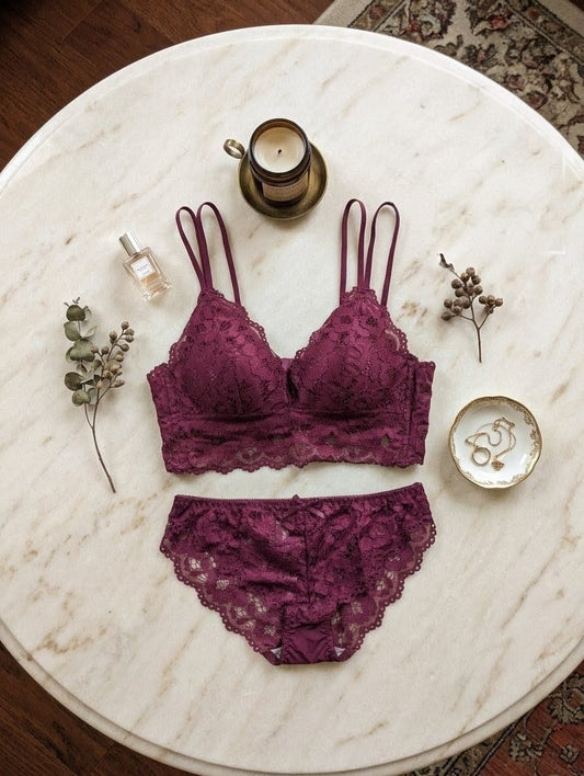 Maroon Floral Lace Bralette Set in Pakistan – Safaa.pk