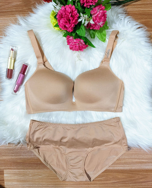 Simple Soft Comfortable Padded Bra Set (DPBS 0029)