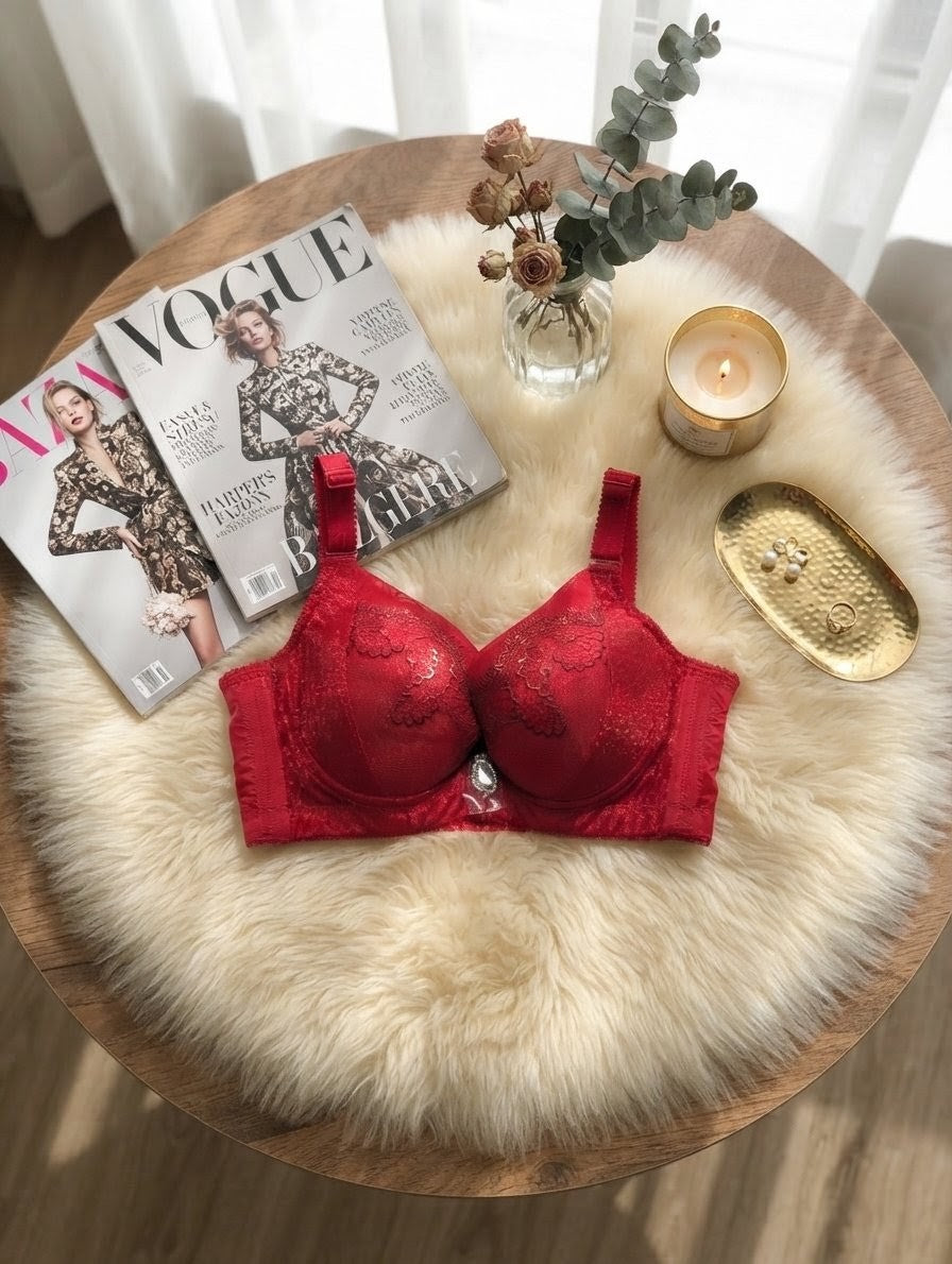 Party Wear Padded Lacy Bra (34C)