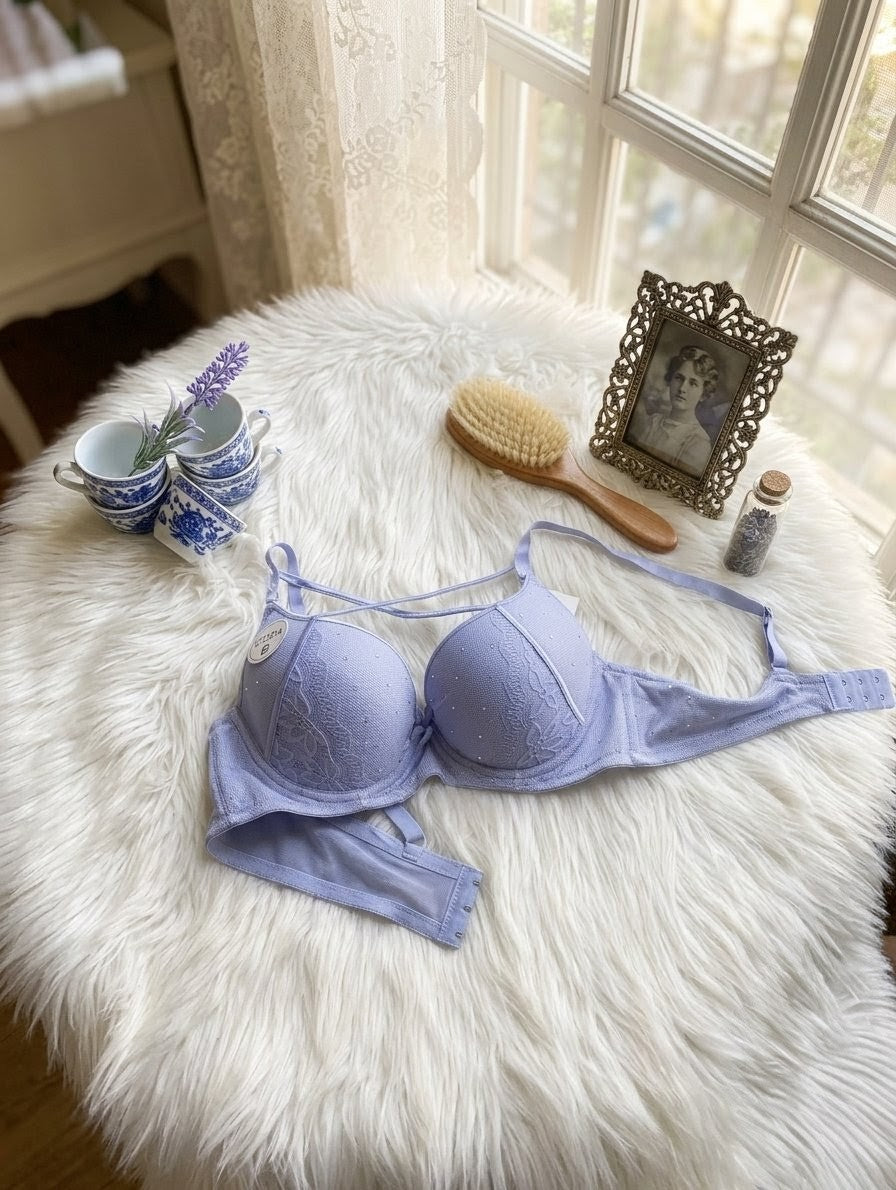 Pearl cross cord push up bra with underwire support and lace-up front design