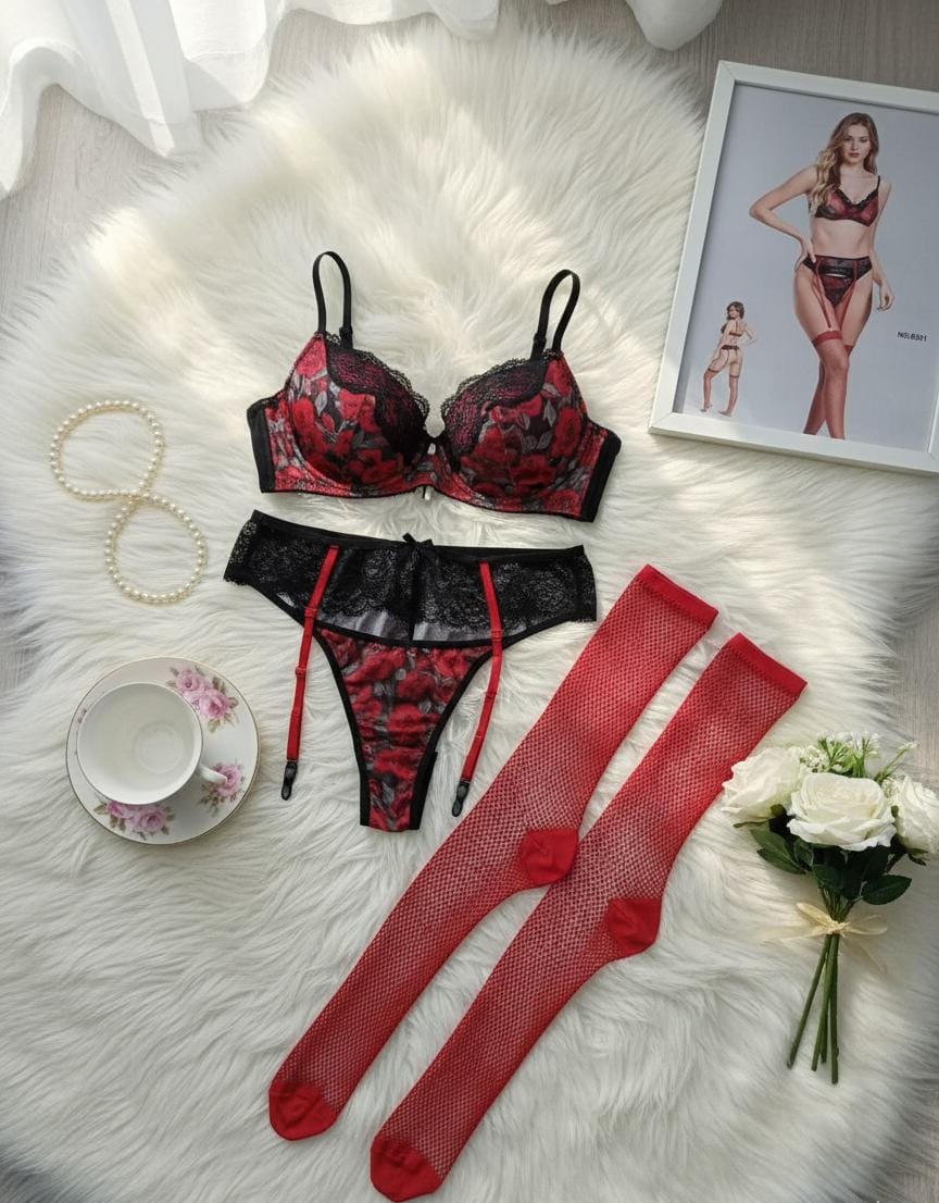 3 Piece Lace Lingerie Set in Pakistan – Safaa.pk