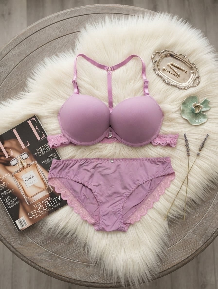 Pearl Accent Double-Padded Push-Up Bra Set in Pakistan – Safaa.pk