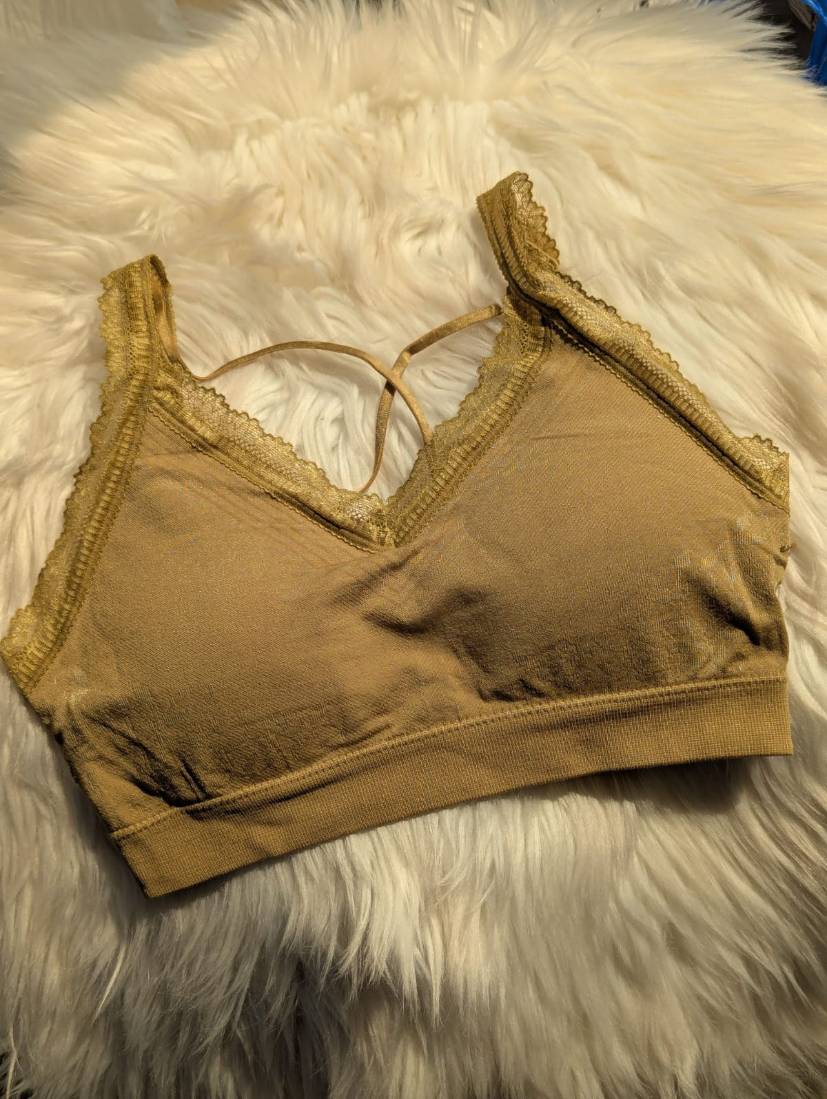 Seamless Lace-Trim Ribbed Bralette in Pakistan – Safaa.pk