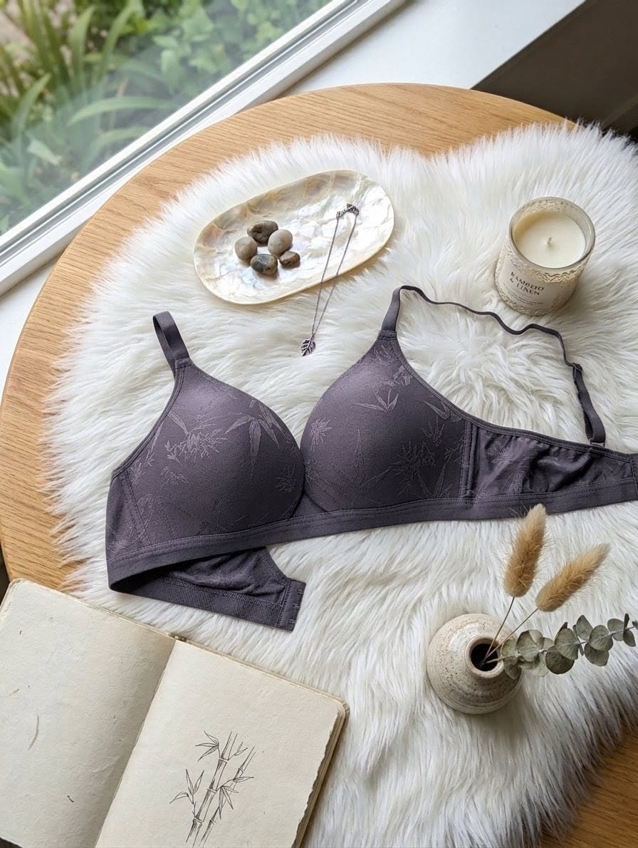 Seamless Padded Summer Bra in Pakistan – Safaa.pk