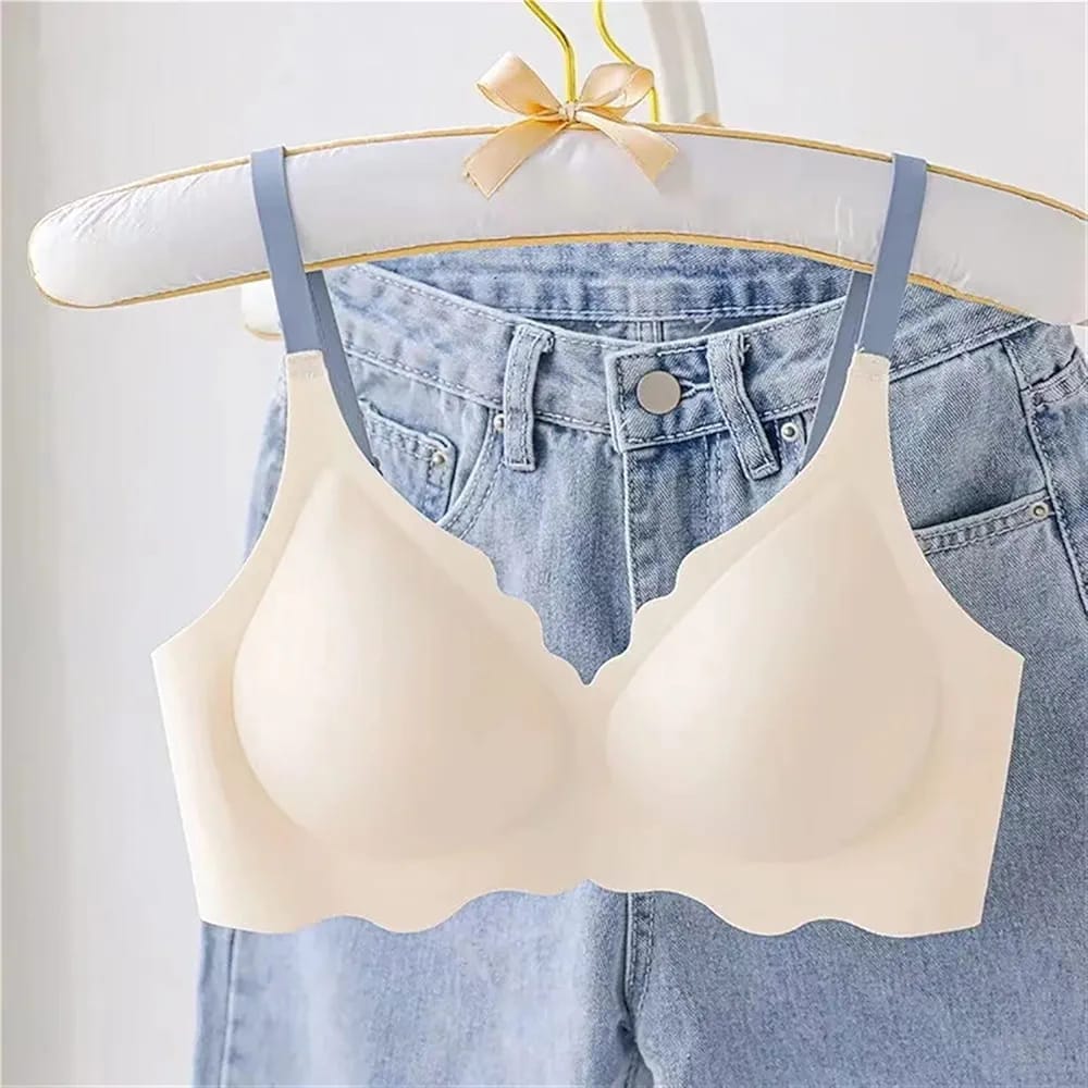 AirFlex Seamless Jelly Bra – Scalloped Invisible Comfort